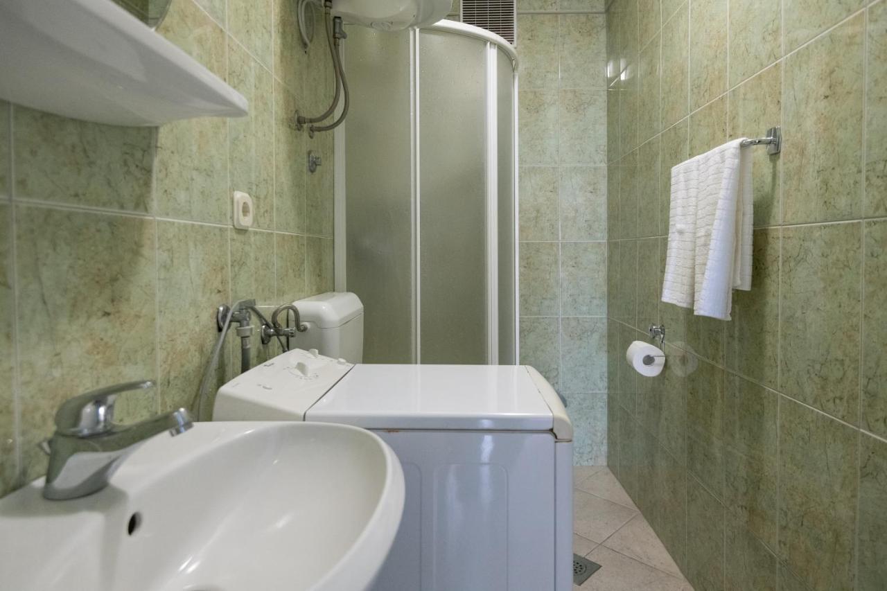 Apartman Ruza พอดโกรา ภายนอก รูปภาพ